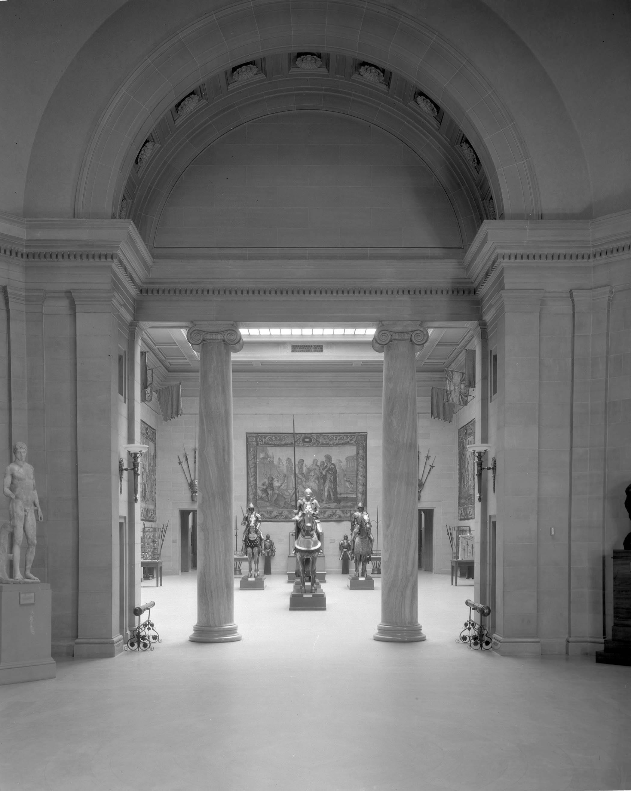 A 1925 photo of the entry to the Cleveland Museum of Art armor court 